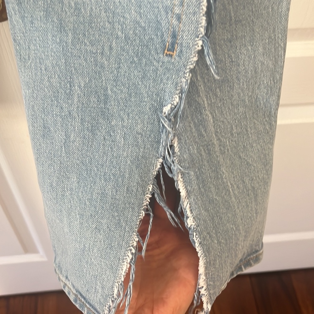 Jeans - Picture 3 of 4